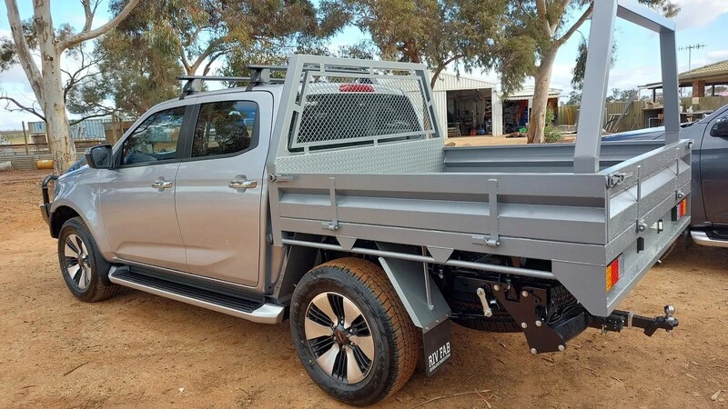 Indispensable Additions: Dual Cab Ute Tray and the Key to Seamless Travelling